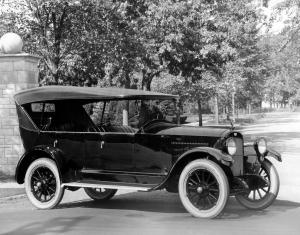 Auburn Model 6-51 Touring 1922 года